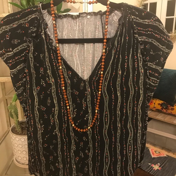 Blouse - Picture 1 of 2